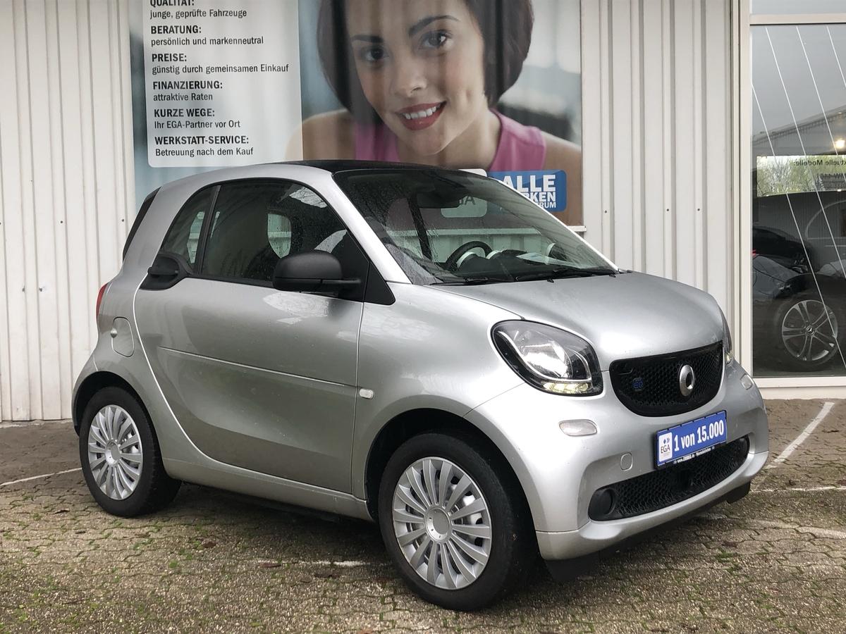 Smart ForTwo EQ PANORAMA*NAVI*COOL&MEDIA*SHZG*ALLWE