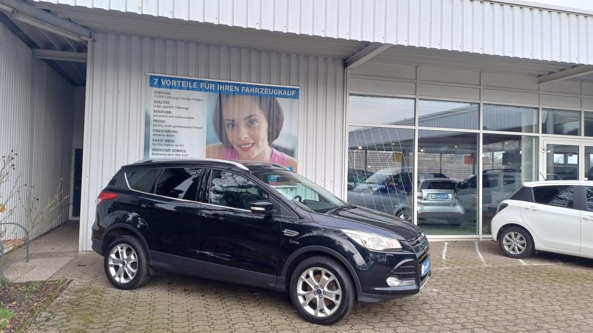 Ford Kuga 2.0 TDCi 4x4 TITANIUM  KLIMA ALU PDC SHZ TEMPO 