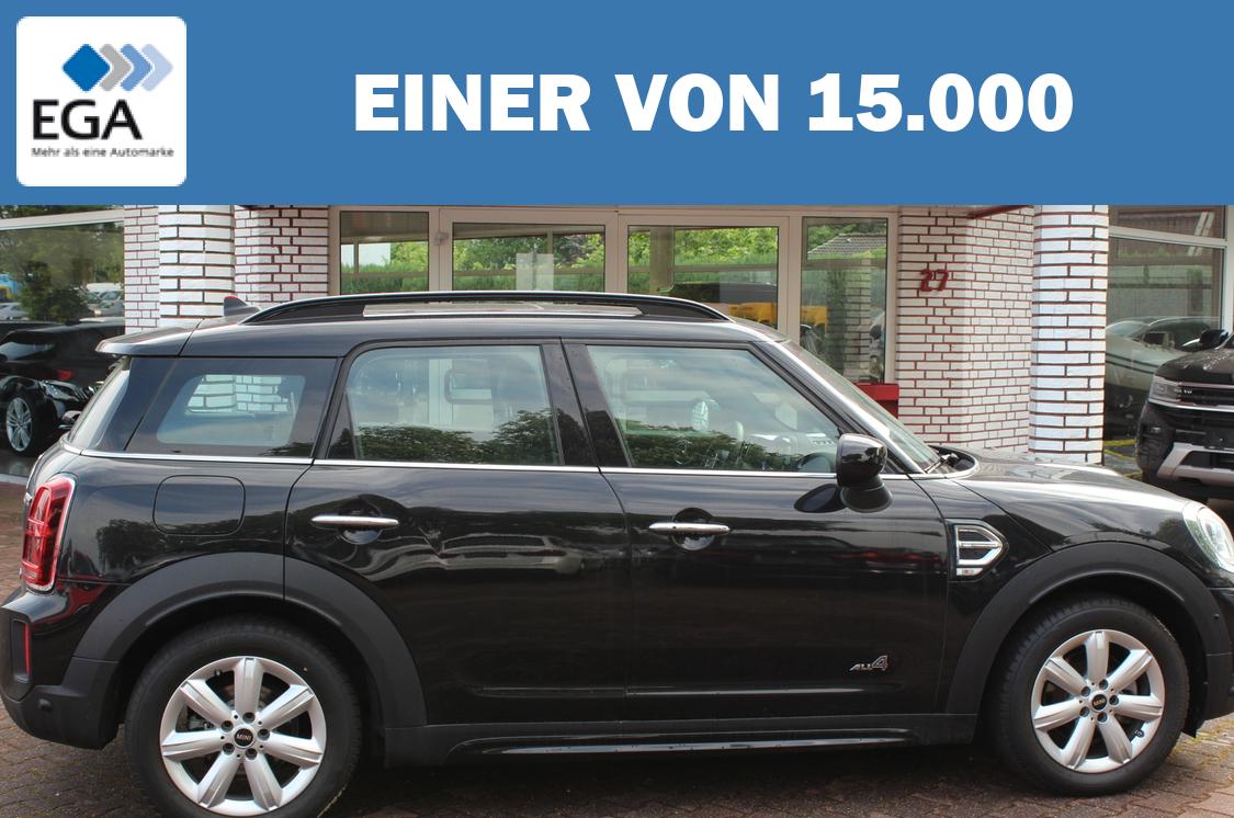 MINI Cooper Countryman ALL4 Steptr. / Navi + Leder + Panorama