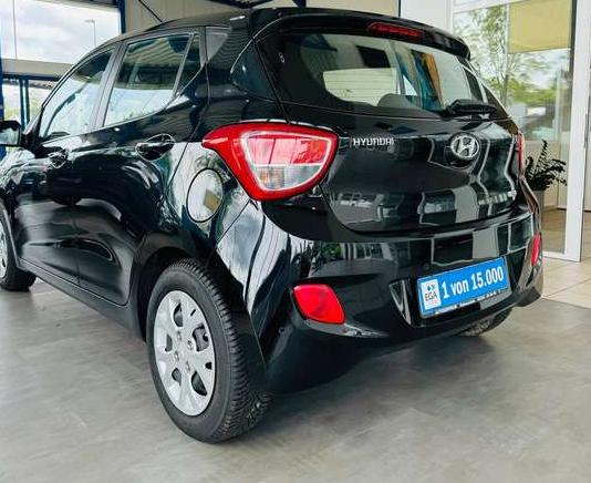 Hyundai i10 Style 1.2 Klima Allwetter PDC Temp Freispr.