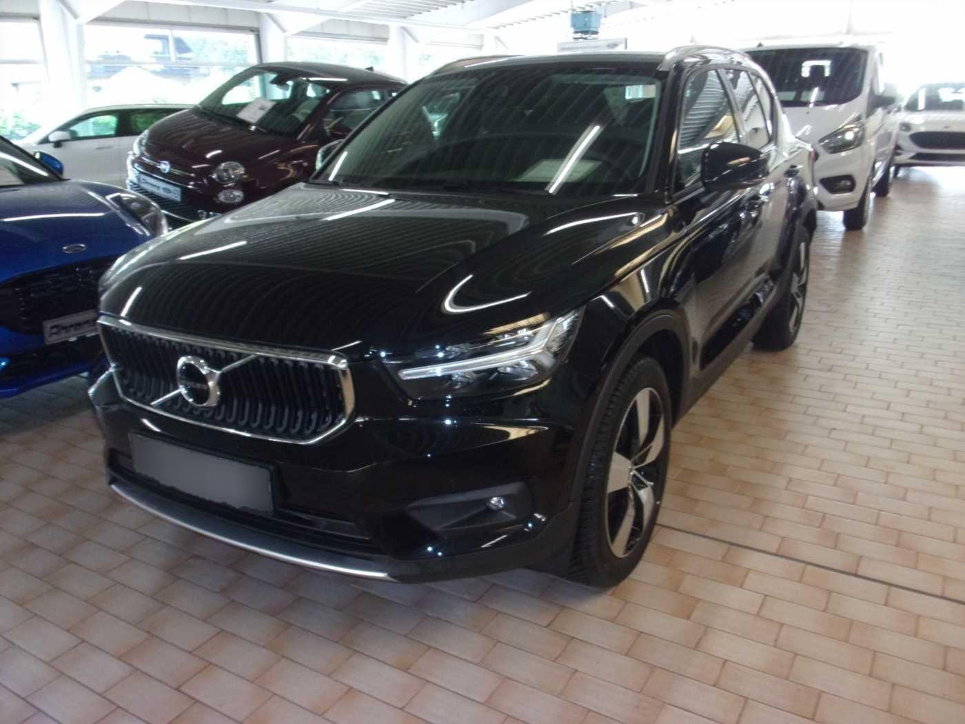 VOLVO XC 40 XC40 XC40 Momentum Pro, T2 Schaltgetriebe