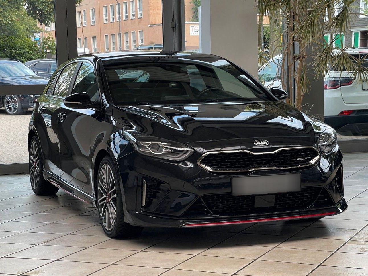 KIA cee'd Ceed GT*NAVI*RFK*ACC*PANO*SHZ*CARPLAY* 150 kW...