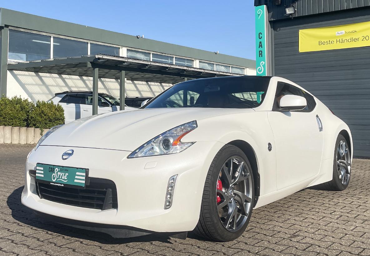 Nissan 370Z  Pack BOSE R.CAM LEDER SHZ EL.SITZE