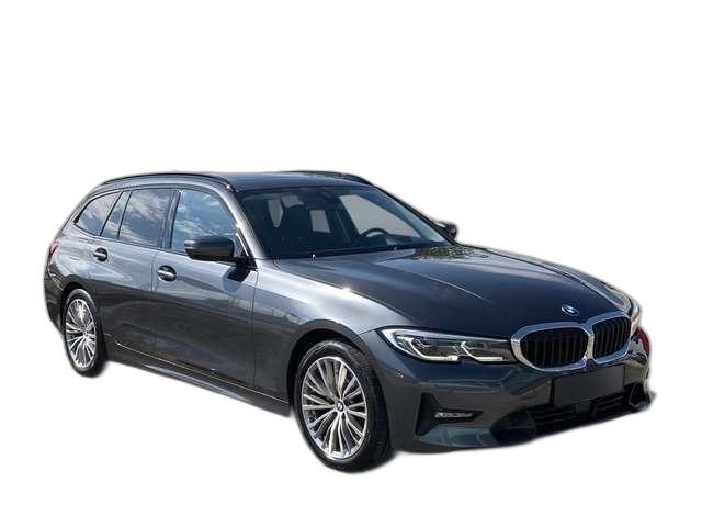 BMW 320d xDrive Sport Line AUTOMATIK / LASER-LICHT / HEAD