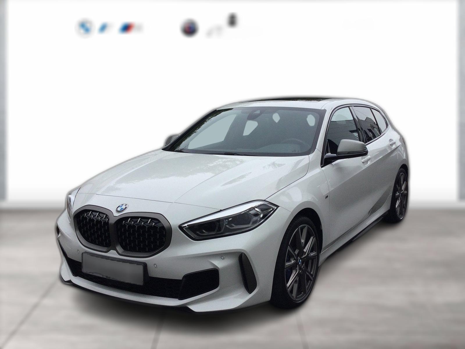 BMW M135i xDrive LC PROF PANO GRA PDC HIFI HK WLAN