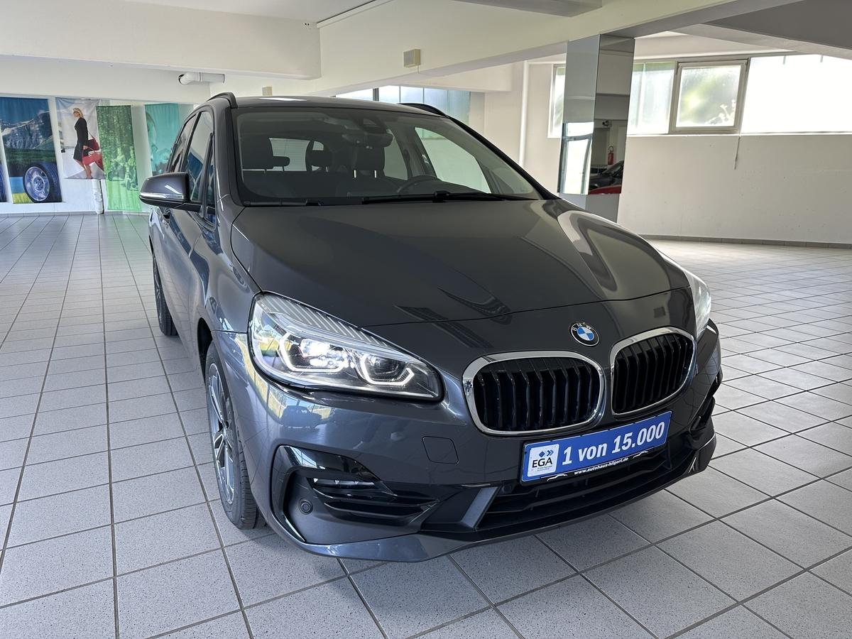 BMW 218 Active Toureri Sport Line Leder LED Sportsitze