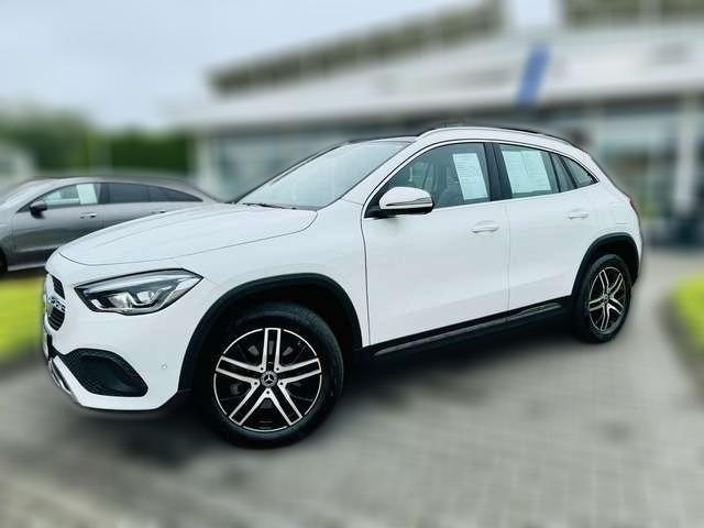 Mercedes-Benz GLA 220 d PROGRESSIVE, Autom., Panodach, Totw., LED, PTS,