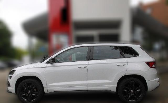 SKODA Karoq 2.0 TDI Sportline,Panoramaschiebedach,AHK