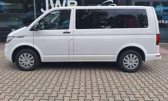 Volkswagen T6 Caravelle T6.1 Caravelle DSG Trend 9Sitze 110kW Np63t 2xKl