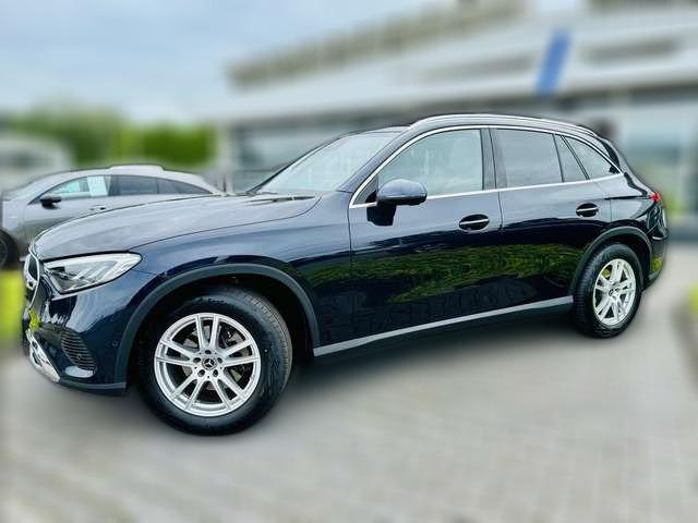 Mercedes-Benz GLC 220 d 4M AVANTGARDE, AHK, Burmester, Panodach, Memory,